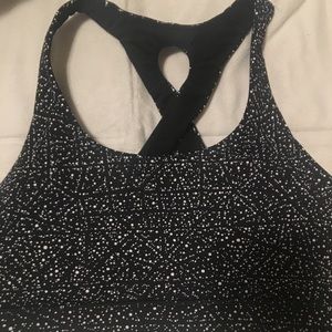 Lululemon sports bra